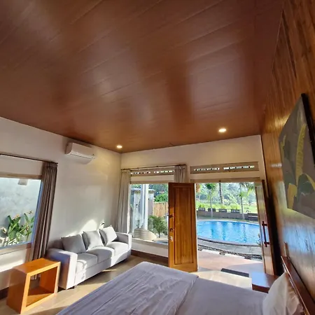 Peraja Bungalows Loyok Sangyang Room photo