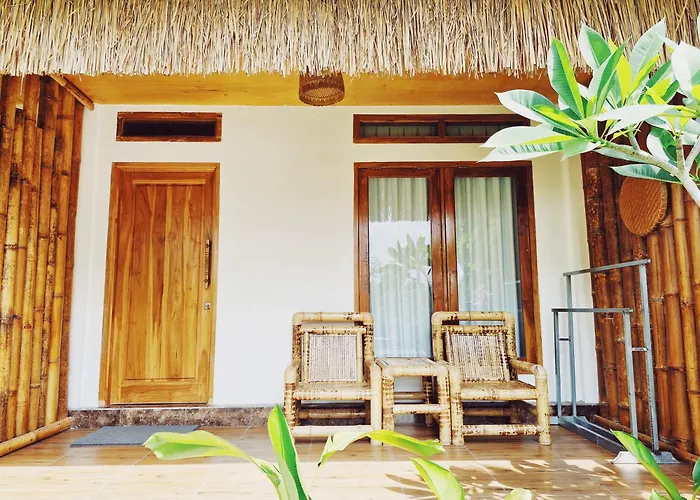 Peraja Bungalows Loyok