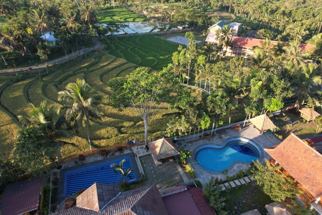 Peraja Loyok Homestay Sangyang